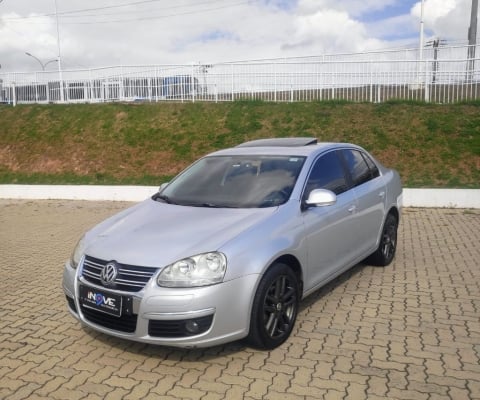 JETTA 2.5 COM TETO SOLAR