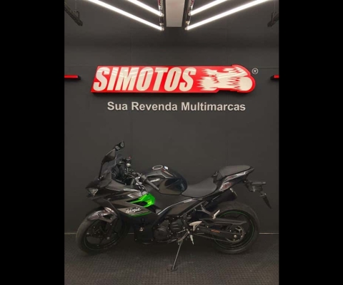 Kawasaki Ninja 400  - Cinza - 2022/2023