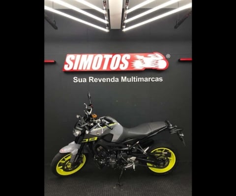 Yamaha MT-09 850cc/ABS  - Cinza - 2018/2018