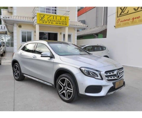 Mercedes-Benz Gla 250 SPORT 2.0 TURBO AT  - Prata - 2018/2019