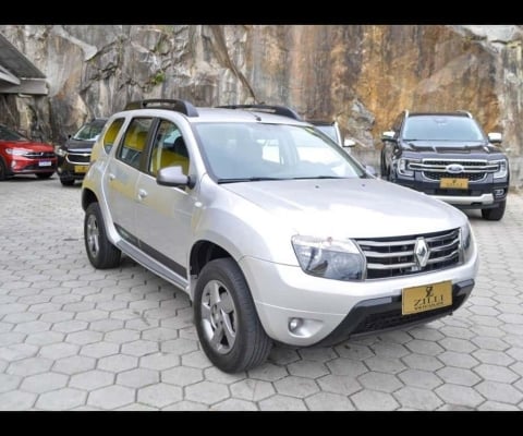 Renault Duster TECHROAD II 2.0 MT  - Prata - 2015/2015