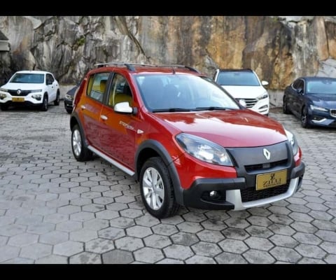 Renault Sandero STEPWAY 1.6 MT  - Vermelha - 2013/2013