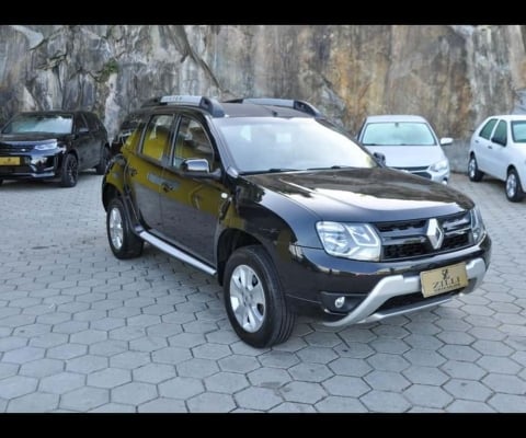 Renault Duster DYNAMIQUE 2.0 AT  - Preta - 2016/2017