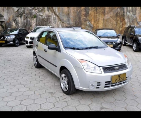 Ford Fiesta Sedan CLASS 1.0 MT - Prata - 2009/2009