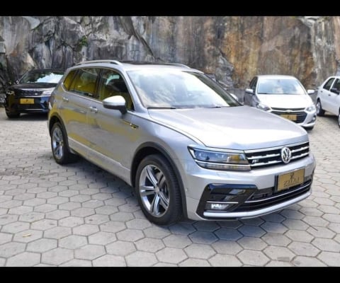 Volkswagen Tiguan ALLSPACE R-LINE 350 TSI 2.0 4X4 AT - Prata - 2020/2020