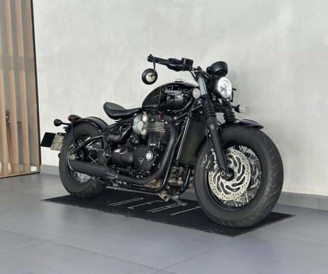 TRIUMPH BOBBER BLACK 2020