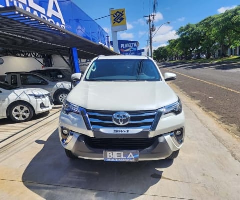 TOYOTA HILUX SW4 2.8 SRX DIAMOND 4X4 TURBO