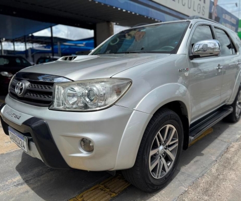 TOYOTA SW4 SRV 3.0 DIESEL 2007/2008 AUTOMÁTICA 4x4 COMPLETA 5 LUGARES