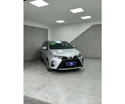 Toyota Yaris 2023 1.5 16v flex sedan xs connect multidrive