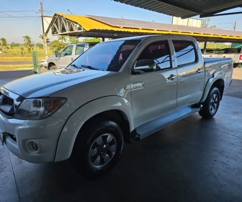 HILUX 2011