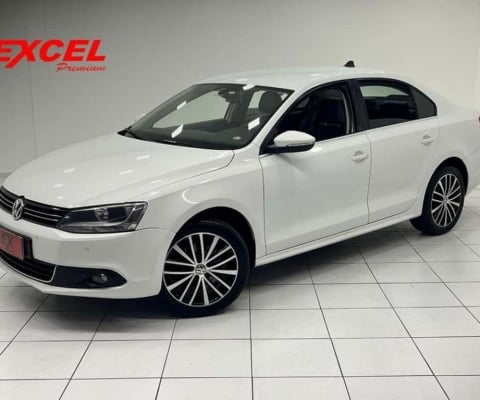 VOLKSWAGEN JETTA 2.0 COMFORTLINE FLEX 4P AUT 2014