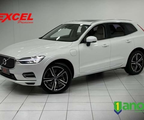 VOLVO XC60 T8 MOMENTUM 2021