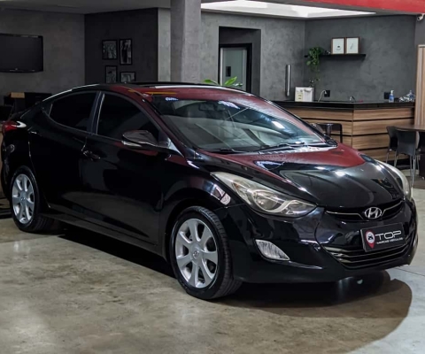 Hyundai Elantra 2013 1.8 gls 16v gasolina 4p automático