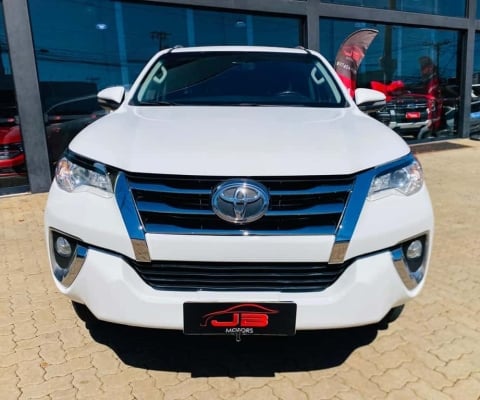 TOYOTA Hilux SW4 2.7 16V 4P SR FLEX AUTOMÁTICO