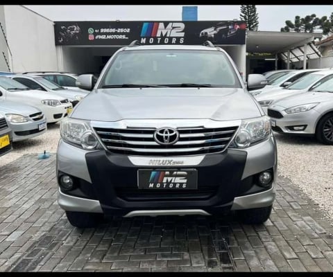 TOYOTA HILUX SW4 4X2SR 2015