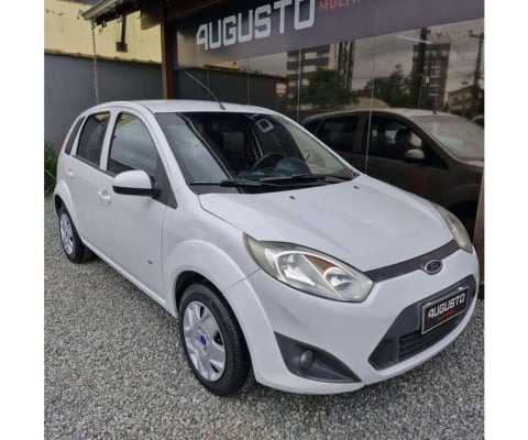 Ford Fiesta 1.0 8V Flex/Class 1.0 8V Flex 5p  - Branca - 2014/2014