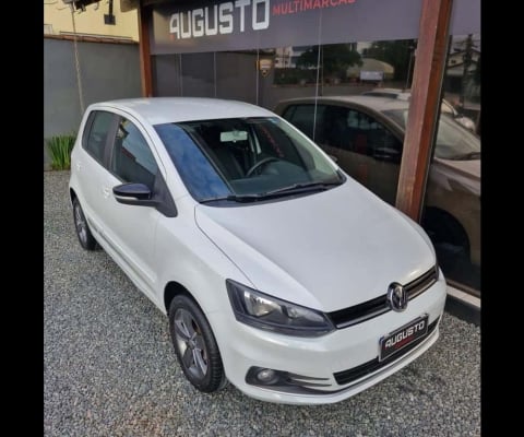 Volkswagen Fox Connect 1.6 Flex 8V 5p  - Branca - 2019/2019