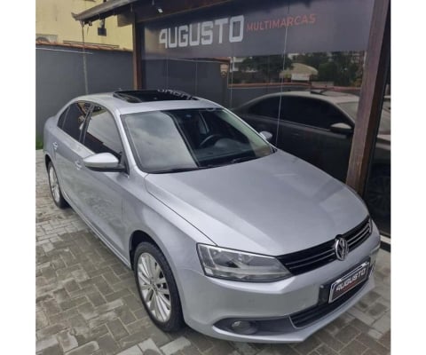 Volkswagen Jetta /VW  2.0T - Prata - 2013/2013