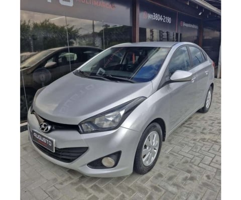 Hyundai HB20S C.Plus/C.Style 1.6 Flex 16V Mec.4p  - Prata - 2013/2014