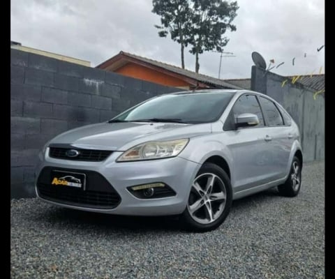 Ford FOCUS 2.0 GLX 16V GASOLINA 4P MANUAL