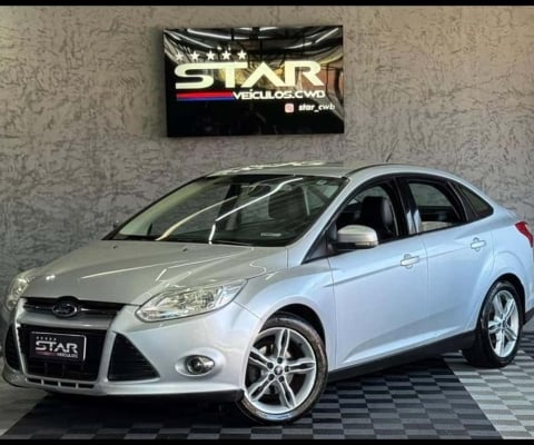 FORD FOCUS 2.0 SE 16V FLEX 4P POWERSHIFT 2014