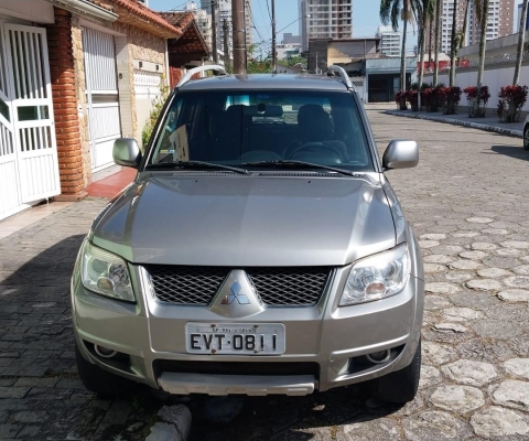 MITSUBISHI PAJERO TR4 à venda.