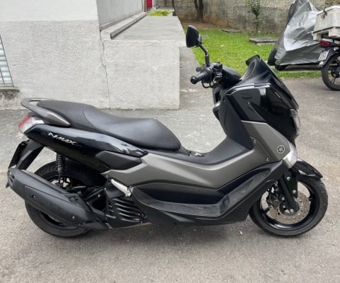 YAMAHA NMAX à venda.