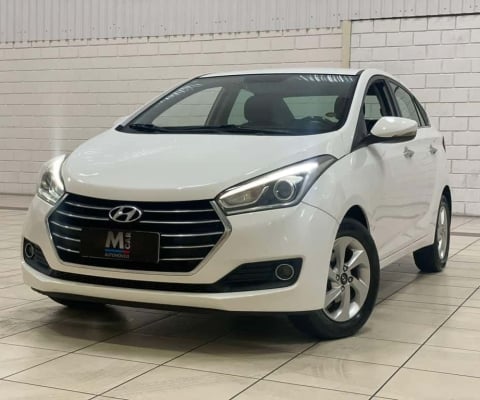 Hyundai HB20S Premium 1.6 Flex 16V Aut. 4p  - Branca - 2015/2016