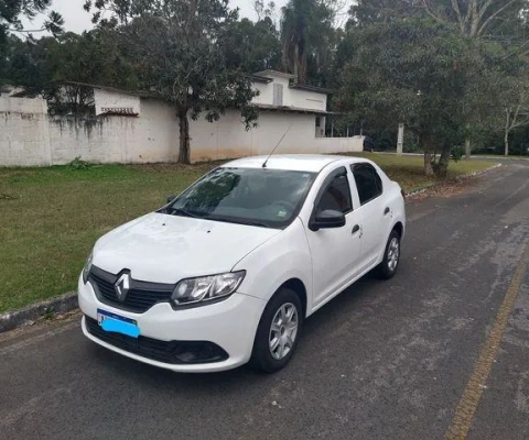 RENAULT LOGAN 2015 Completo à venda.