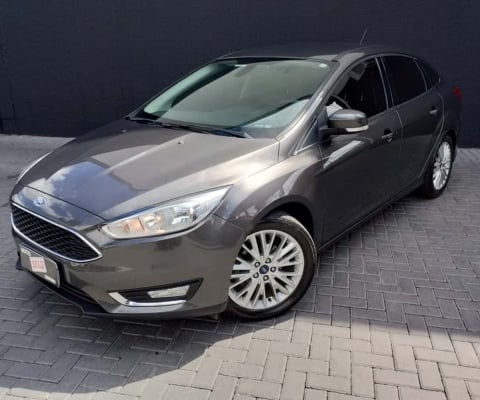 FORD FOCUS Fastback SE/SE PLUS 2.0 Flex Aut.