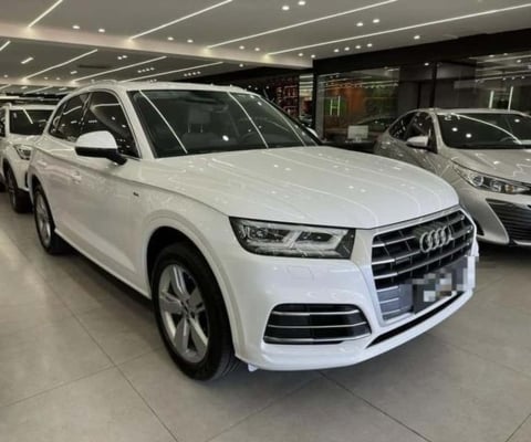 AUDI Q5 S-Line 2.0 TFSI Quattro S-tronic