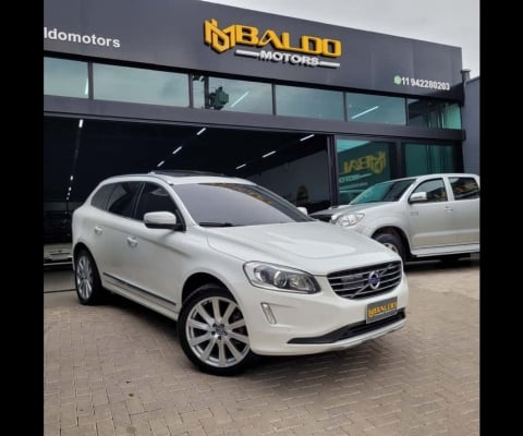 XC 60 T-6 INSCRIPTION 2.0 FWD 5p