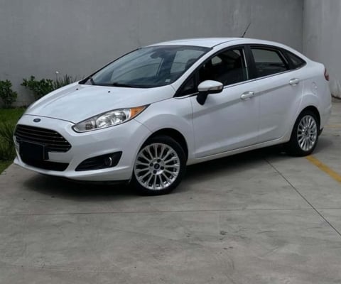 FORD FIESTA 1.6 SE SEDAN 16V FLEX 4P POWERSHIFT 2014