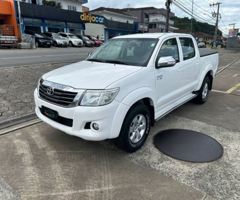 Hilux 2.7 2015