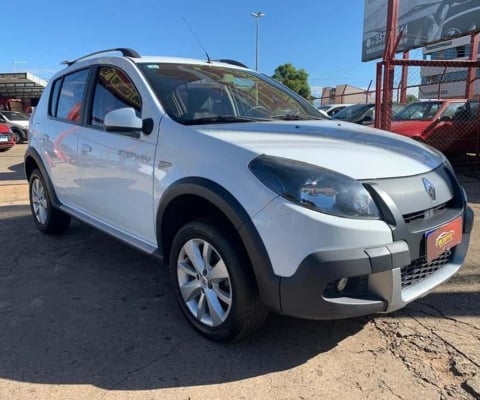 RENAULT SANDERO STW 16HP 2014