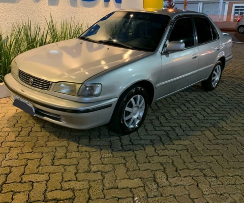 TOYOTA COROLLA à venda.