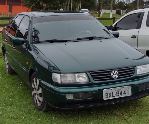 VOLKSWAGEN PASSAT à venda.