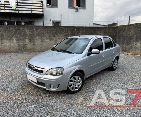 Chevrolet Corsa Sedan Corsa Sed. Premium 1.4 8V ECONOFLEX 4p  - Prata - 2008/2009