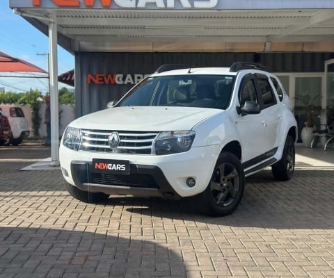 Renault Duster 20 D 4X2A - Branca - 2014/2015