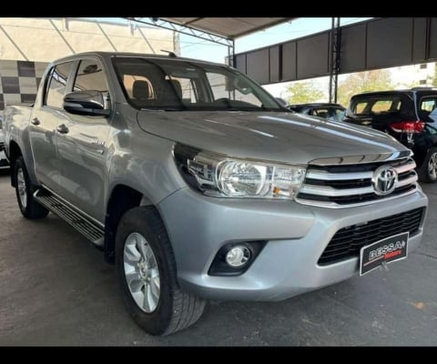 TOYOTA HILUX CDSRVA2GF 2017