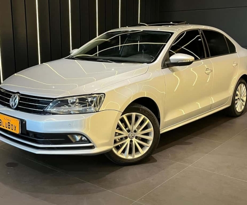 Volkswagen Jetta Comfortline 2.0 T.Flex 8V 4p Tipt. - Prata - 2015/2015