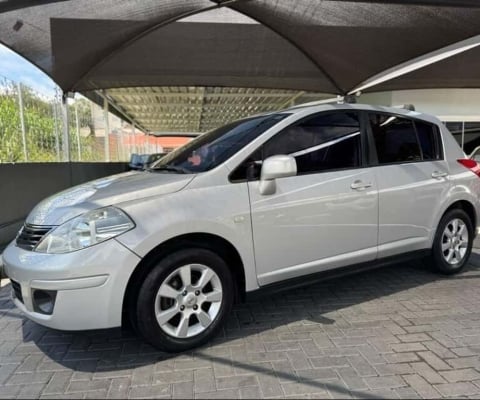 Nissan TIIDA 1.8 S 16V FLEX 4P MANUAL