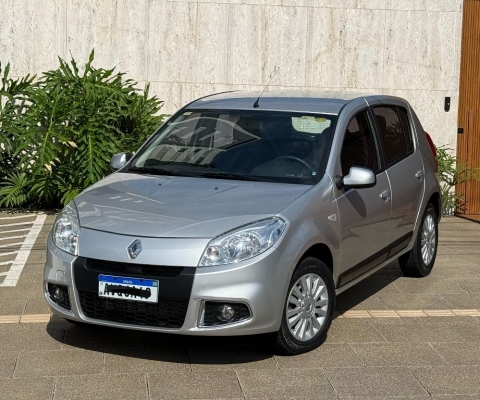 Renault Sandero 1.6 Automático