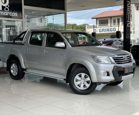 Hilux CD SRV 4x4 2.7 Flex 16V Aut.