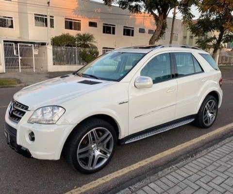 MERCEDES-BENZ ML 63 AMG 4X4 6.2 V-8 4P 2010