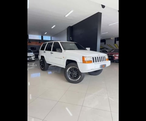 JEEP GRAND CHEROKEE 5.2 LIMITED 4X4 V8 16V GASOLINA 4P AUTOMÁTICO