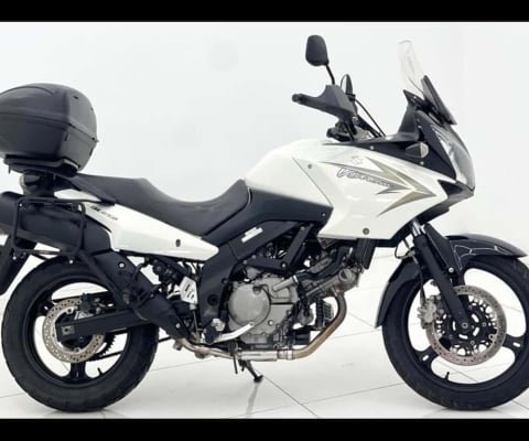 SUZUKI DL650 R$ 28.900 V-STROM 2012 - 650 CILINDRADAS, BAIXO KM