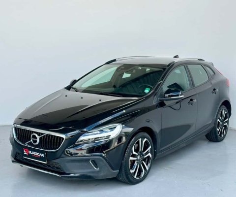 VOLVO V40 T-4 Cross Country 2.0 FWD Aut.