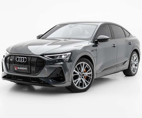 AUDI E-TRON Sportb. Perf.Black Aut.(Elétrico)