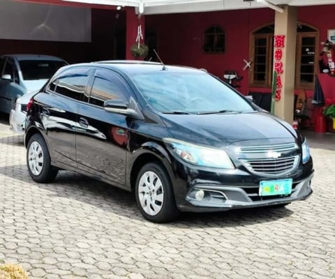 CHEVROLET ONIX 1.4MT LT 2013